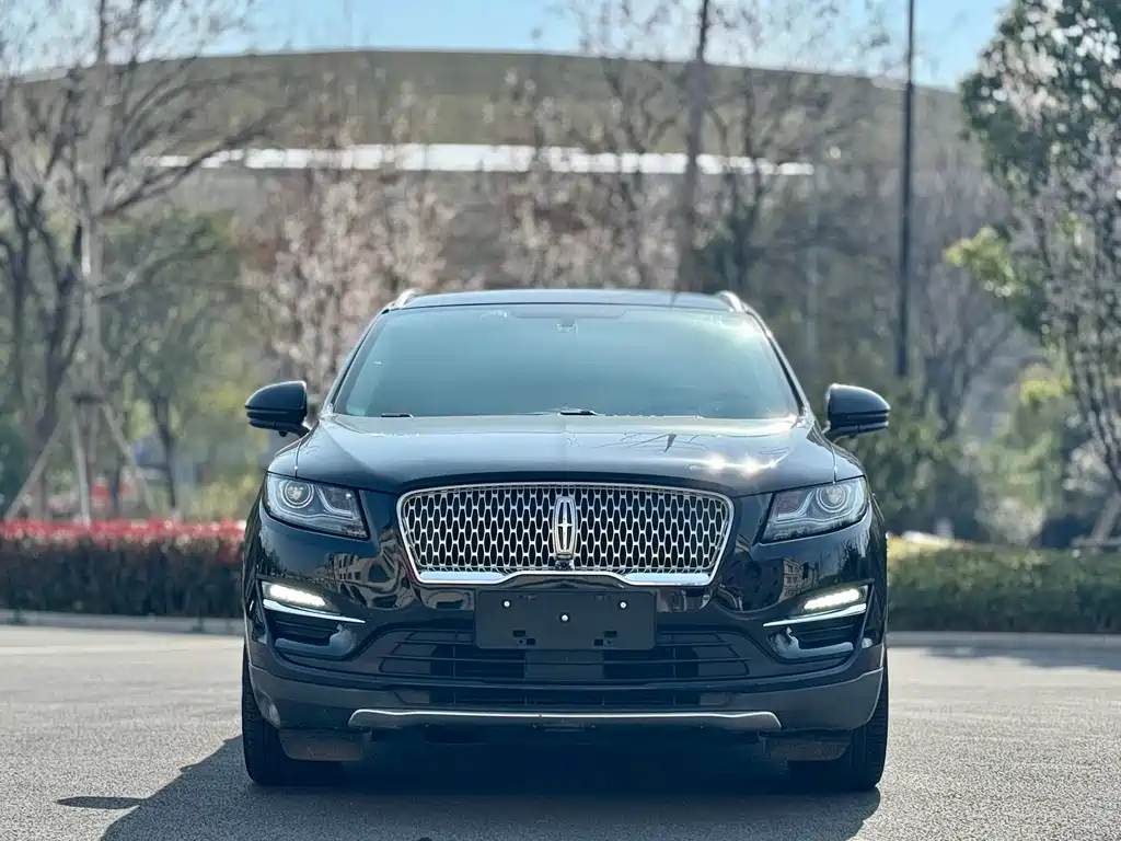 Lincoln MKC 2019 2.0T 2WD Exclusive Edition National V купить на сайте DeffCars