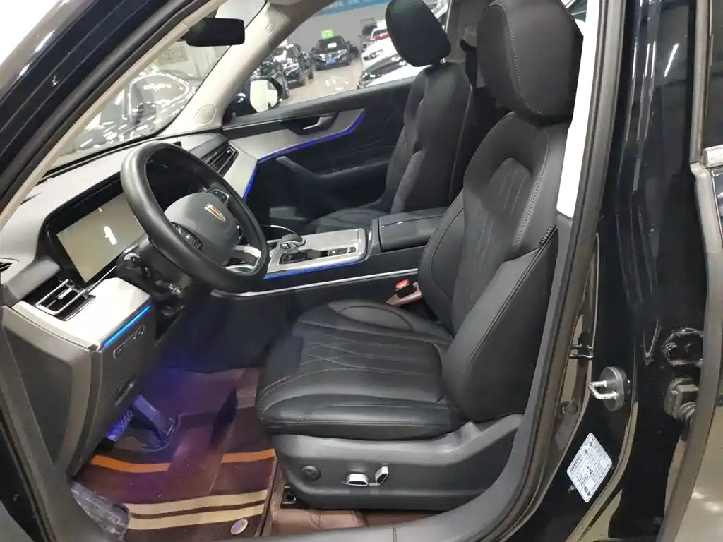 Hongqi HS5 2025 2.0T two-wheel drive Qixiang Pro version купить на сайте DeffCars