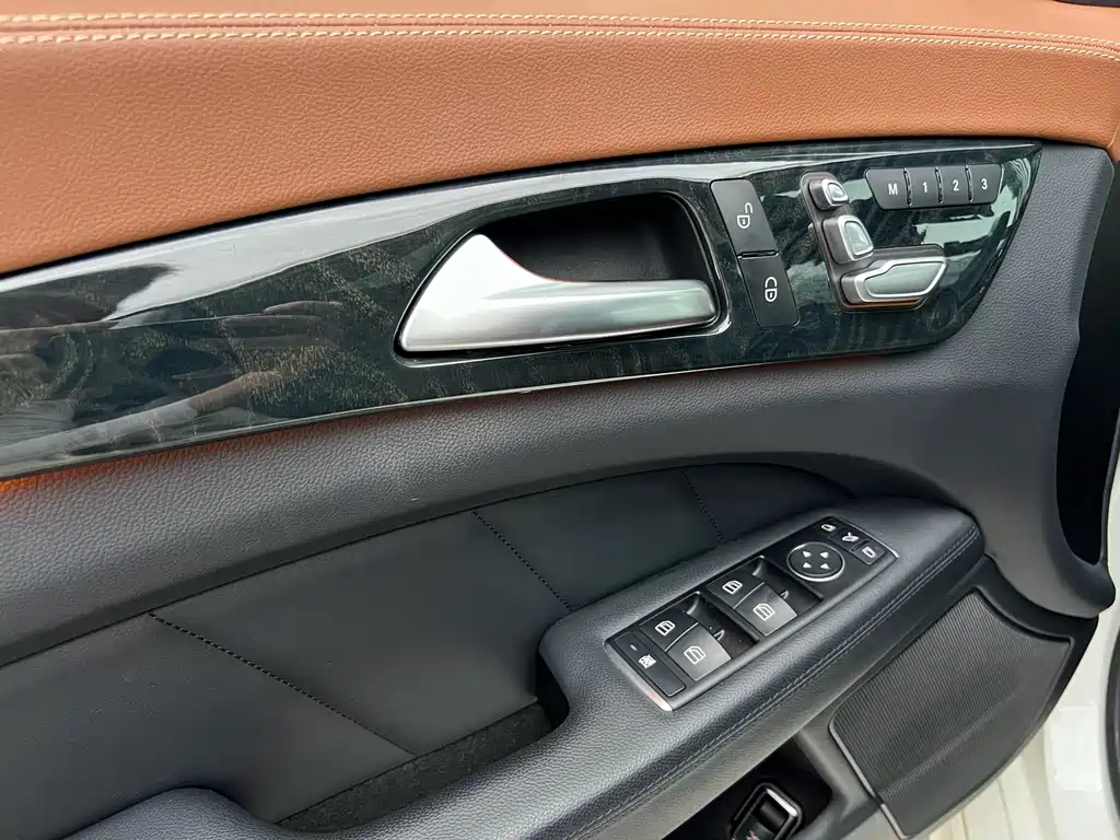 Mercedes-Benz CLS 2017 CLS 260 Yicai Edition купить на сайте DeffCars