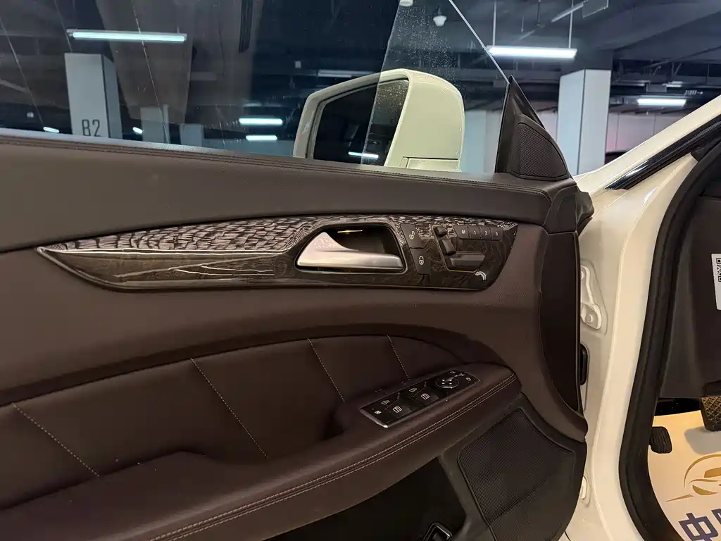 Mercedes-Benz CLS 2012 CLS 300 CGI купить на сайте DeffCars