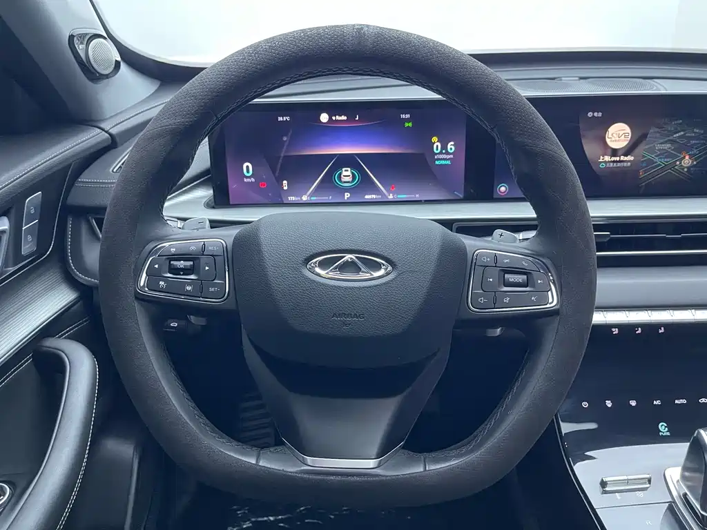 Tiggo 8 PLUS 2022 model 290TGDI DCT luxury version+ купить на сайте DeffCars