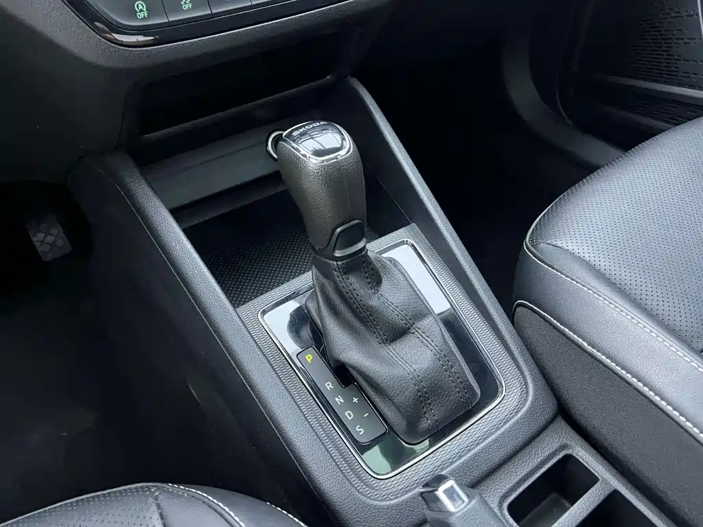 Kamiq 2021 1.5L Automatic Comfort Edition купить на сайте DeffCars