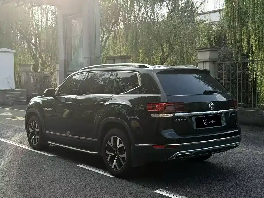 Touron 2019 380TSI four-wheel drive luxury version National VI купить на сайте DeffCars