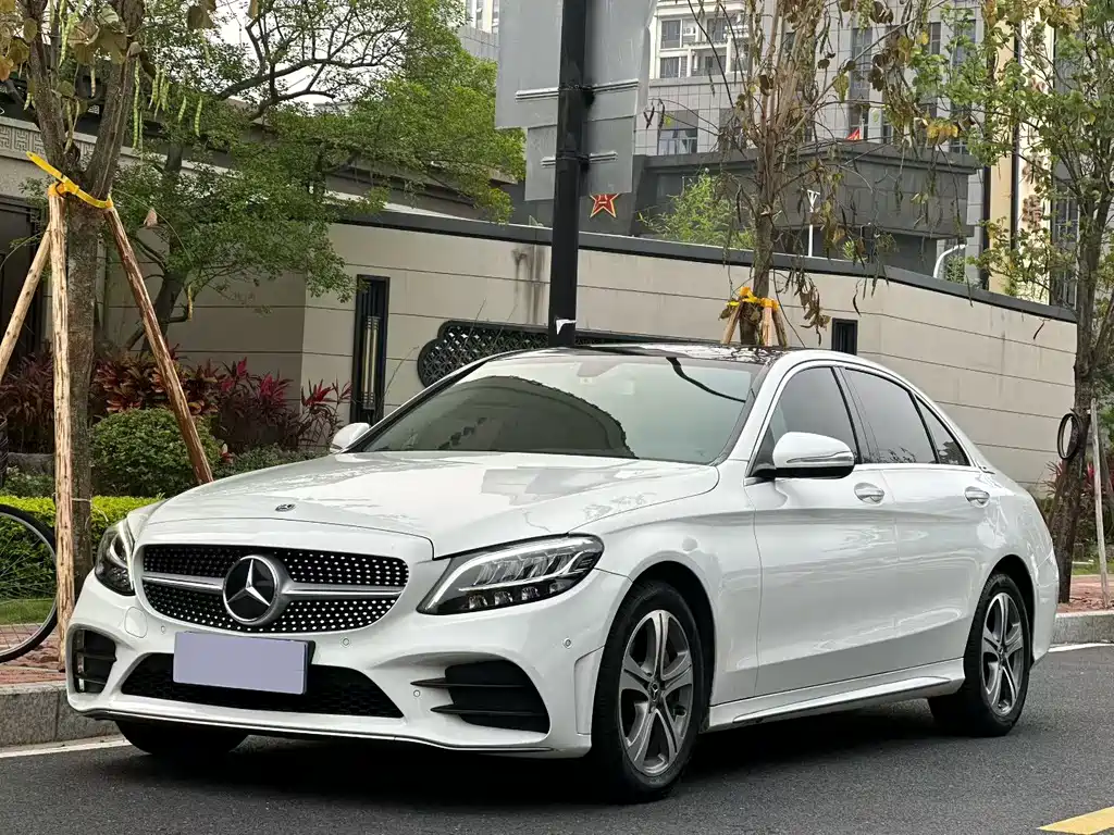 Mercedes-Benz C-Class 2019 C 260 L Sports Edition купить на сайте DeffCars