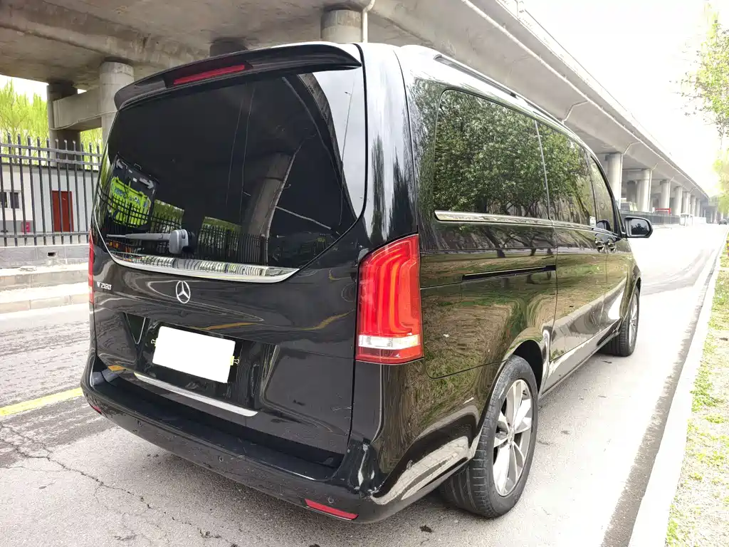Mercedes-Benz V-Class 2022 V 260 Pilot Edition купить на сайте DeffCars