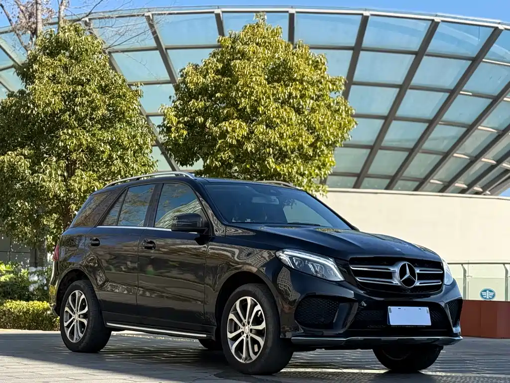 Mercedes-Benz GLE 2016 GLE 320 4MATIC luxury model купить на сайте DeffCars