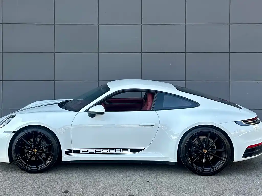 Porsche 911 2022 Carrera 4 3.0T купить на сайте DeffCars