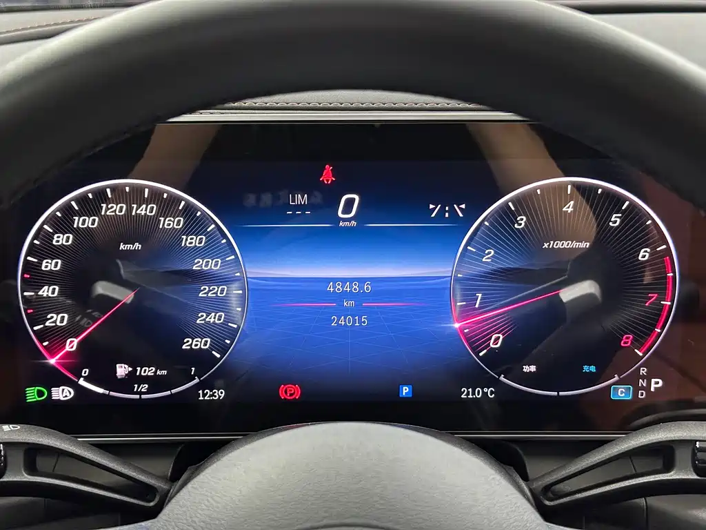 Mercedes-Benz GLC 2024 GLC 260 L 4MATIC luxury model 5 seats купить на сайте DeffCars