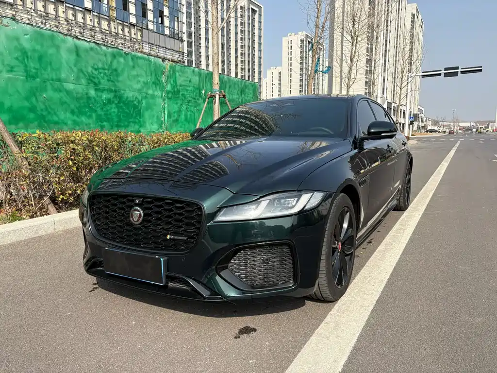 Jaguar XFL 2021 XFL 2.0T P250 four-wheel drive obsidian sports version купить на сайте DeffCars