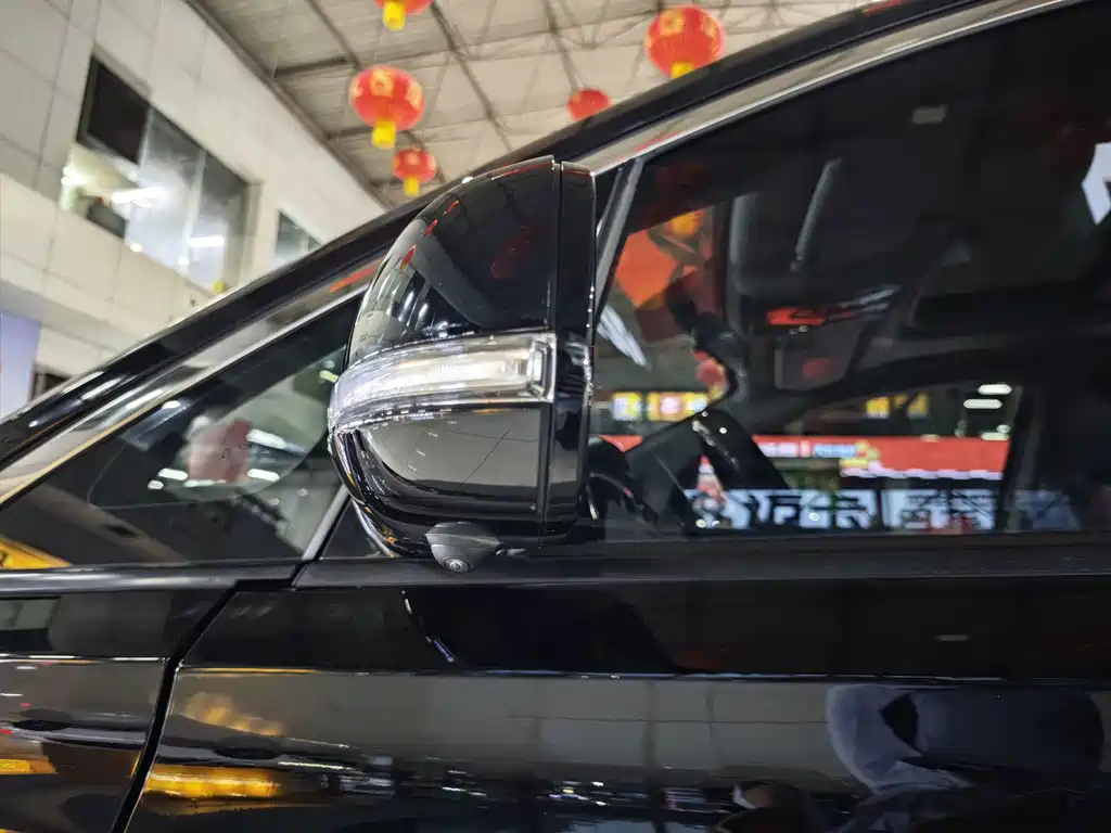 Trumpchi M8 2021 Facelift Lingxiu Series 390T Deluxe Edition купить на сайте DeffCars