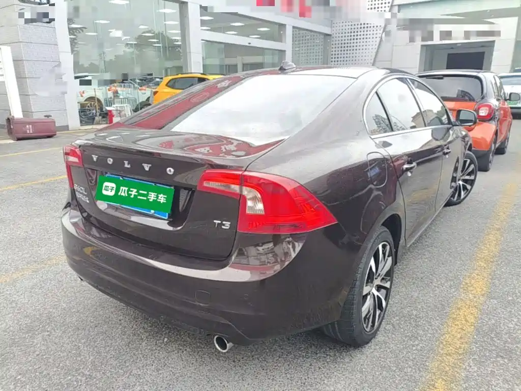 Volvo S60 2019 S60L T3 Smart Edition купить на сайте DeffCars