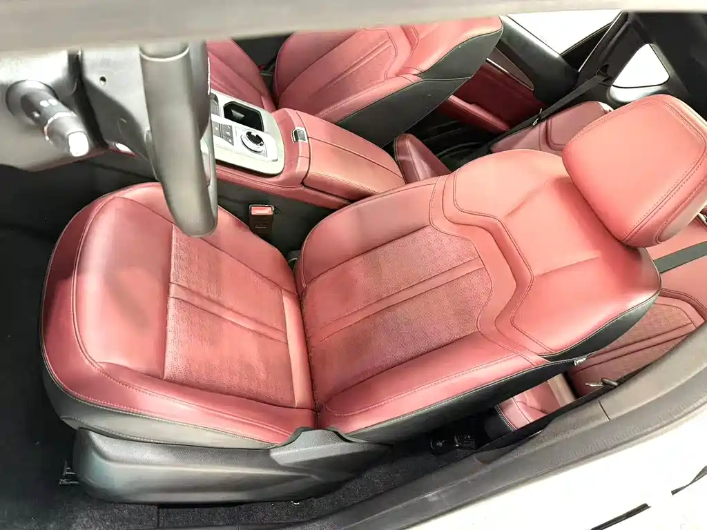 Jietu X70 PLUS 2025 Champion Edition 1.5T DCT Champion MAX+ 5 seats купить на сайте DeffCars