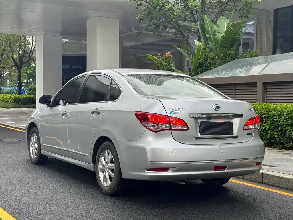 Sylphy 2019 Classic 1.6XE+ CVT Intelligent Connected Leading Edition купить на сайте DeffCars