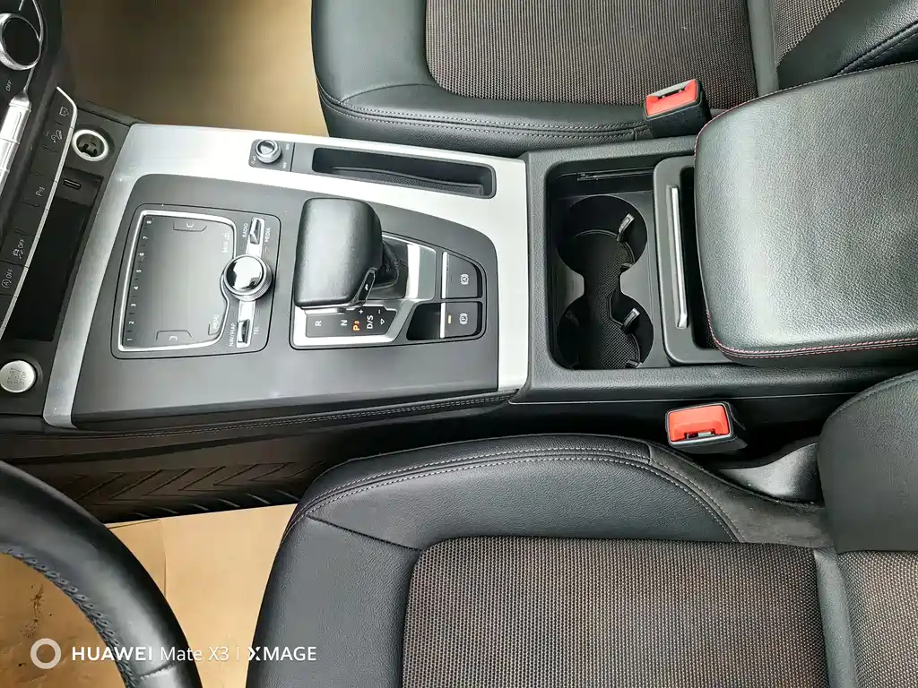 Audi Q5L 2018 40 TFSI enjoys fashionable style, National V купить на сайте DeffCars