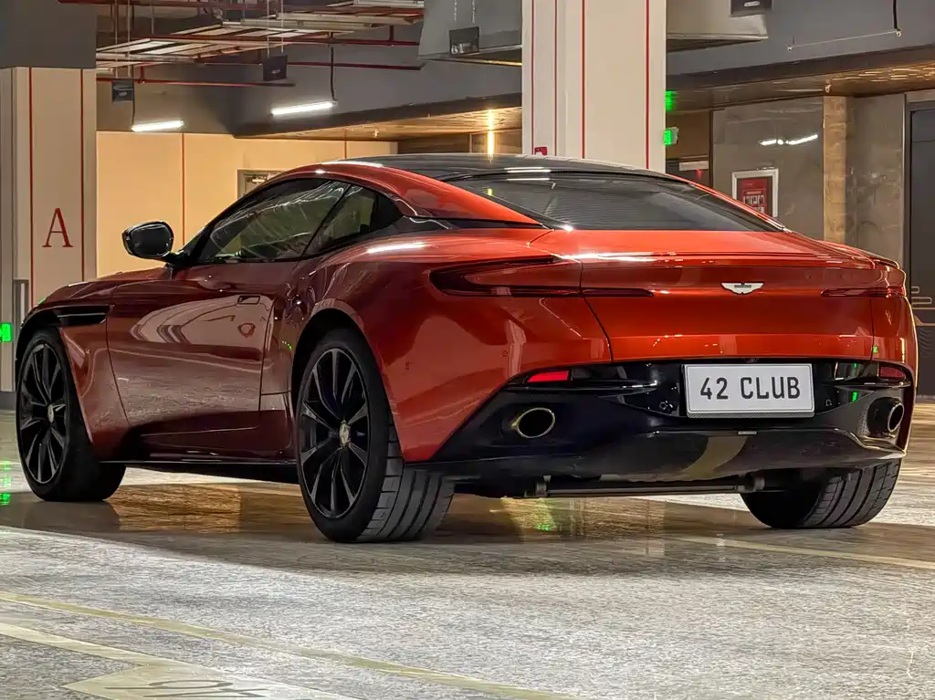 Aston Martin DB11 2016 5.2T First Edition купить на сайте DeffCars