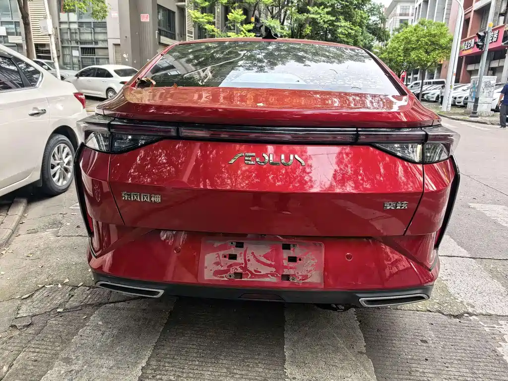Yixuan 2020 230T automatic dazzling version купить на сайте DeffCars