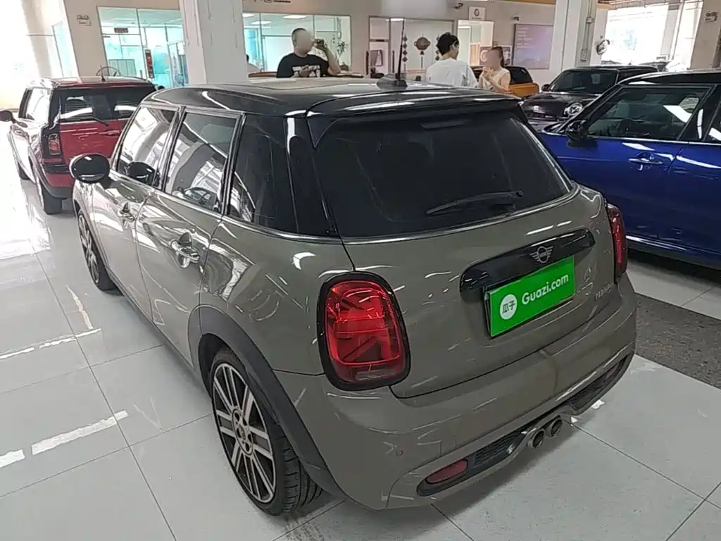 MINI 2019 2.0T COOPER S Artist Five-door Edition купить на сайте DeffCars