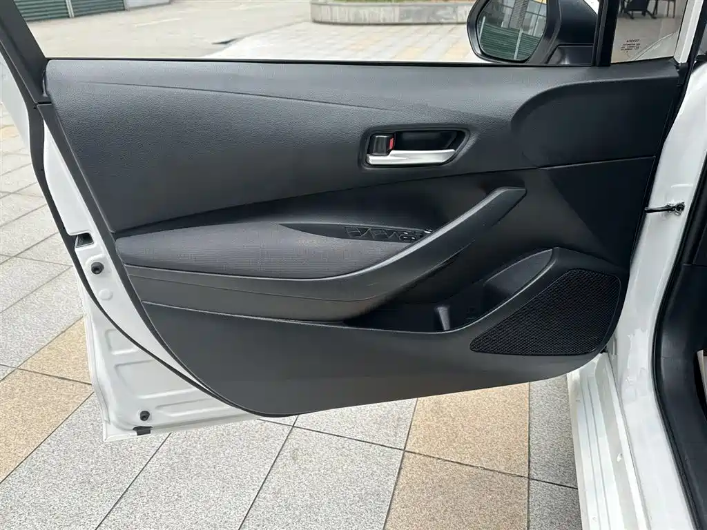 Corolla 2021 1.2T S-CVT Elite PLUS Edition купить на сайте DeffCars