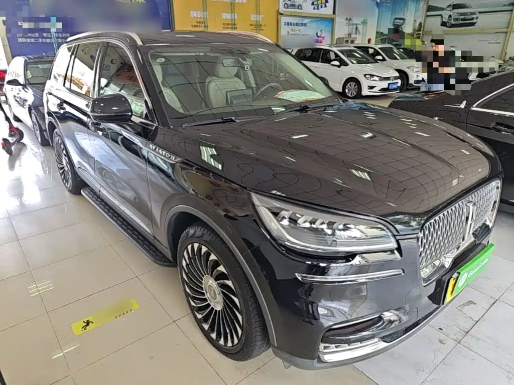 Aviator imported 2020 3.0T V6 all-wheel drive exclusive version купить на сайте DeffCars