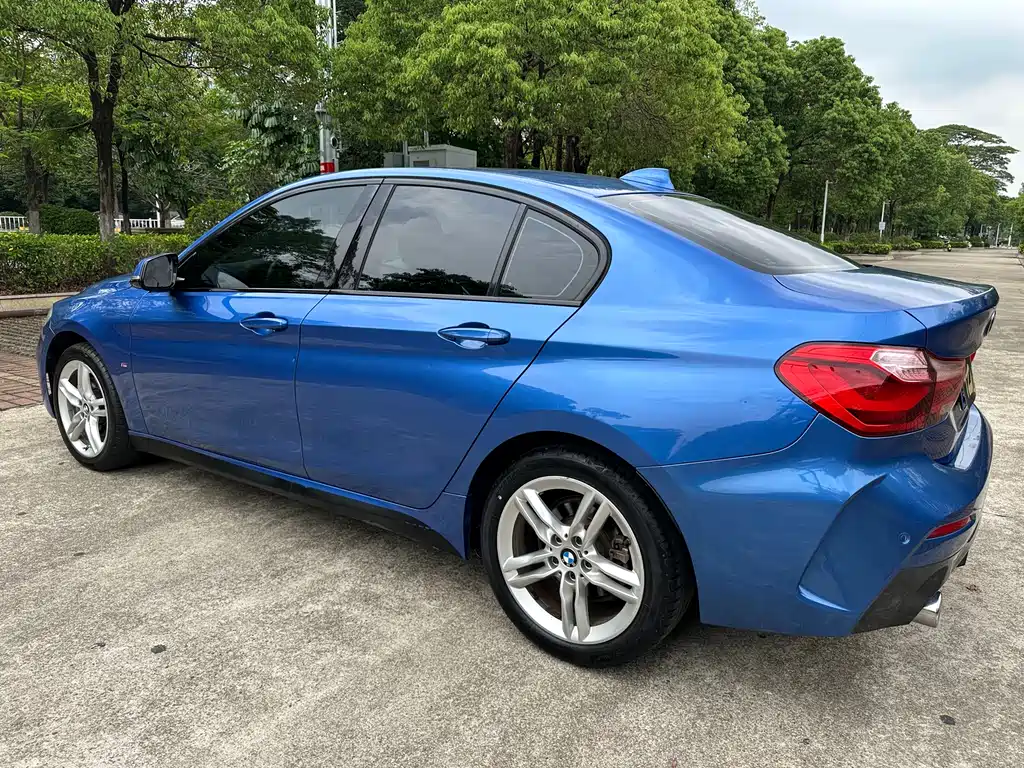 BMW 1 Series 2020 120i M Sports Package купить на сайте DeffCars