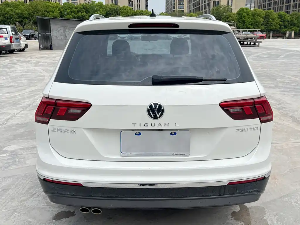 Tiguan L 2021 330TSI automatic two-wheel drive smart version купить на сайте DeffCars