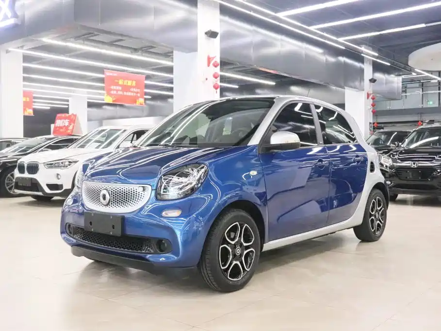 smart forfour 2018 0.9T 66kW Pioneer Edition купить на сайте DeffCars
