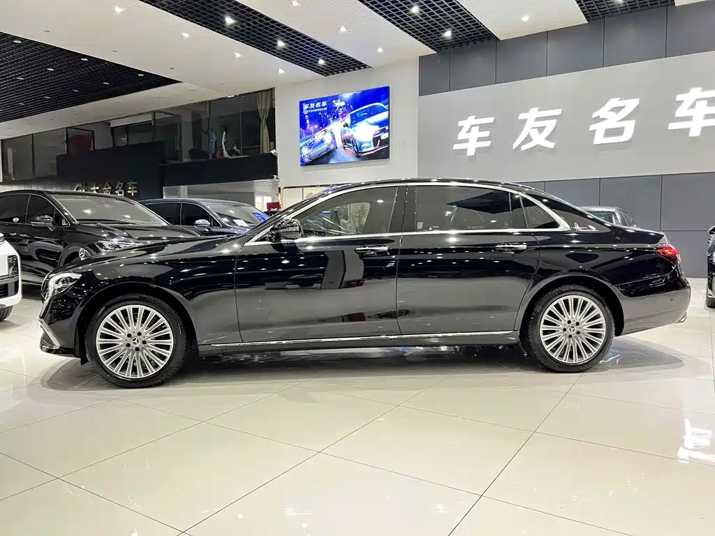 Mercedes-Benz E-Class 2023 E 300 L Luxury Model купить на сайте DeffCars