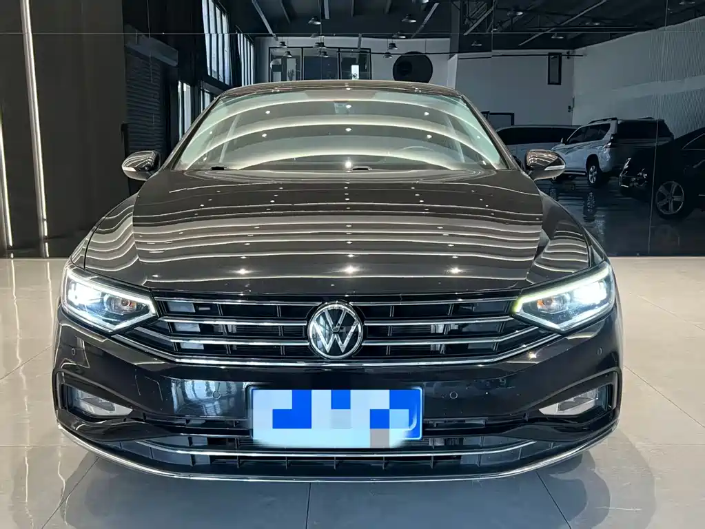 Magotan 2020 330TSI DSG luxury model купить на сайте DeffCars