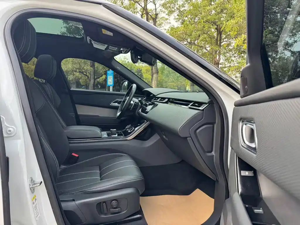 Range Rover Velar 2020 P250 R-DYNAMIC S купить на сайте DeffCars