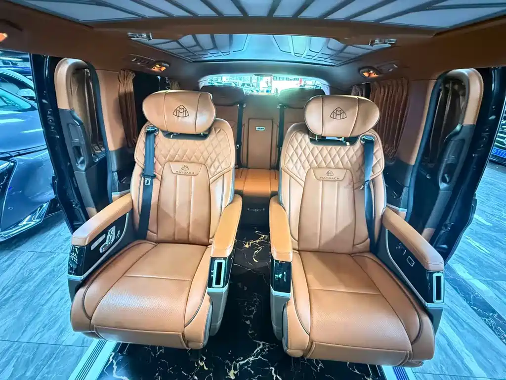 Mercedes-Benz V-Class 2022 V 260 Pilot Edition купить на сайте DeffCars