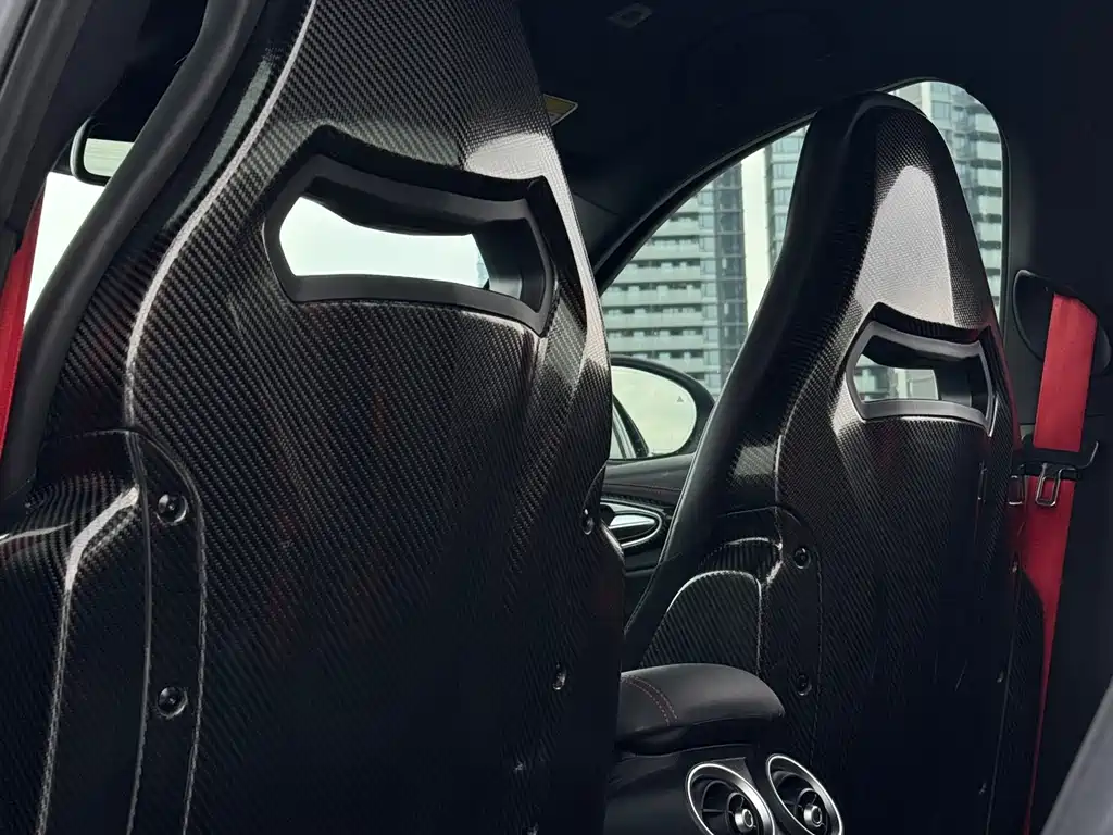 Giulia Juliet 2019 2.9T 510HP F1 Limited Edition купить на сайте DeffCars
