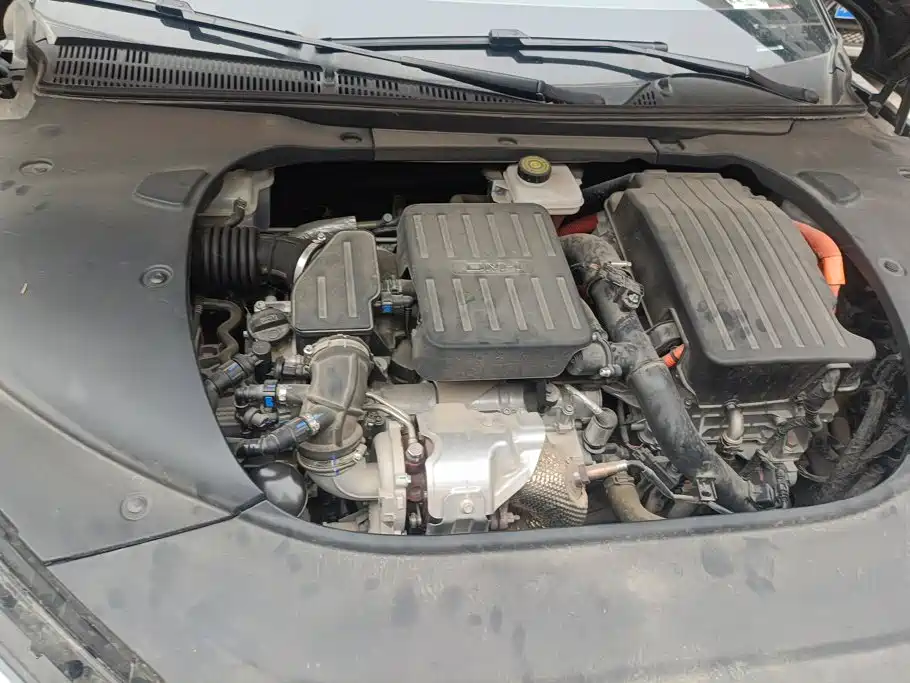 Seal 2023 DM-i 1.5T 121km Honor Type купить на сайте DeffCars