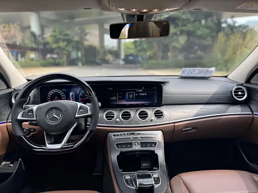 Mercedes-Benz E-Class 2017 E 300 L Sporty and Stylish купить на сайте DeffCars