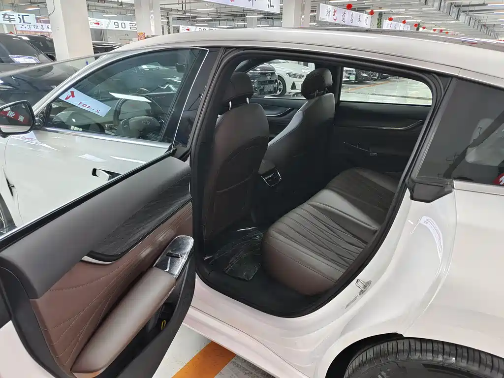 Changan Qiyuan A07 2025 extended range true fragrance version 230 premium version купить на сайте DeffCars