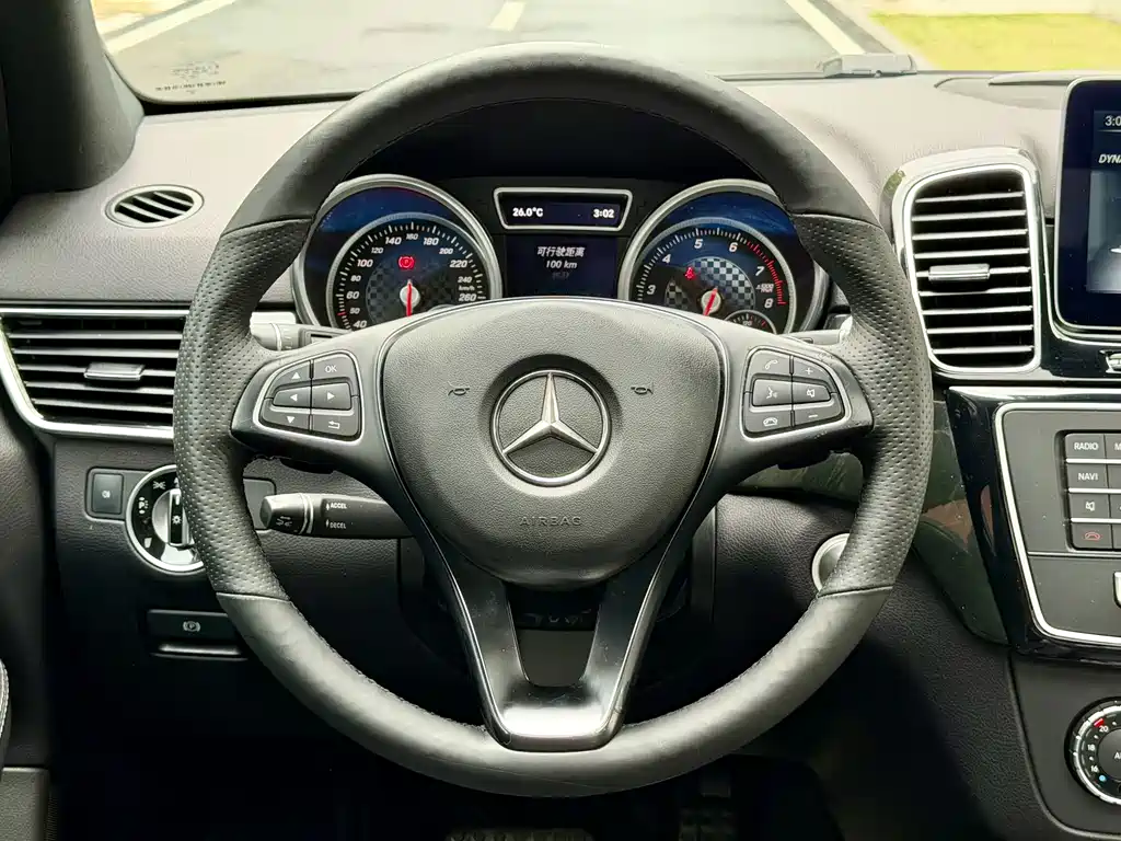 Mercedes-Benz GLE AMG 2017 AMG GLE 43 4MATIC купить на сайте DeffCars