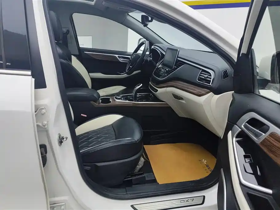 Southeast DX7 2020 Xingyue 1.5T DCT flagship version купить на сайте DeffCars
