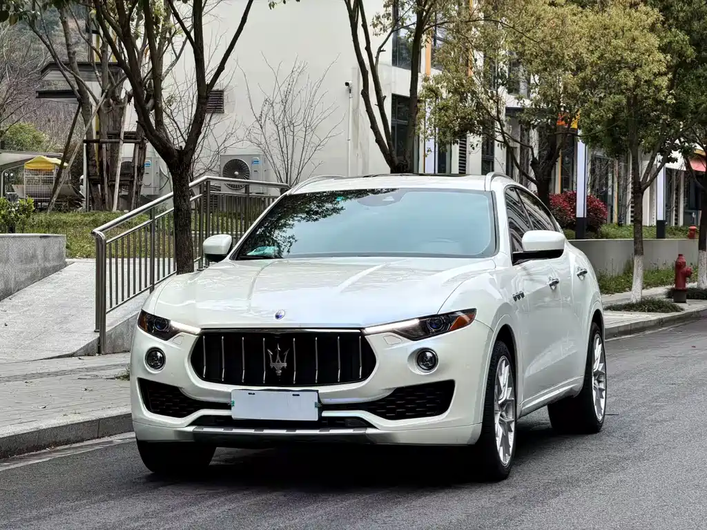 Levante 2016 3.0T S standard model купить на сайте DeffCars