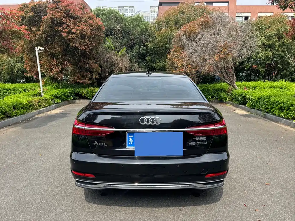 Audi A6L 2023 45 TFSI Premium Elegant Model купить на сайте DeffCars