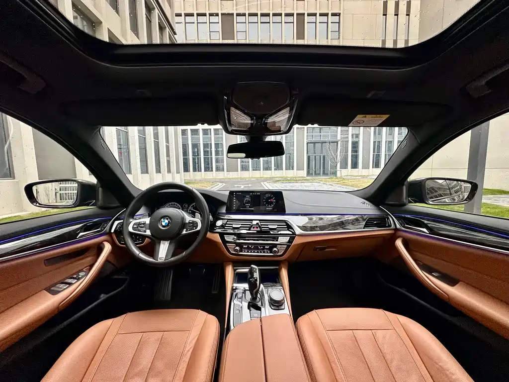 BMW 5 Series 2018 facelift 530Li Exclusive M Sports Package купить на сайте DeffCars