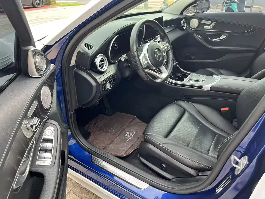 Mercedes-Benz C-Class 2020 C 260 L Sports Edition купить на сайте DeffCars