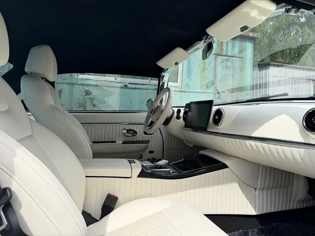 SS DOLPHIN 2021 1.5T plug-in hybrid standard model купить на сайте DeffCars