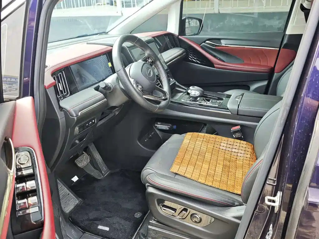 Trumpchi E9 2023 E9 MAX купить на сайте DeffCars