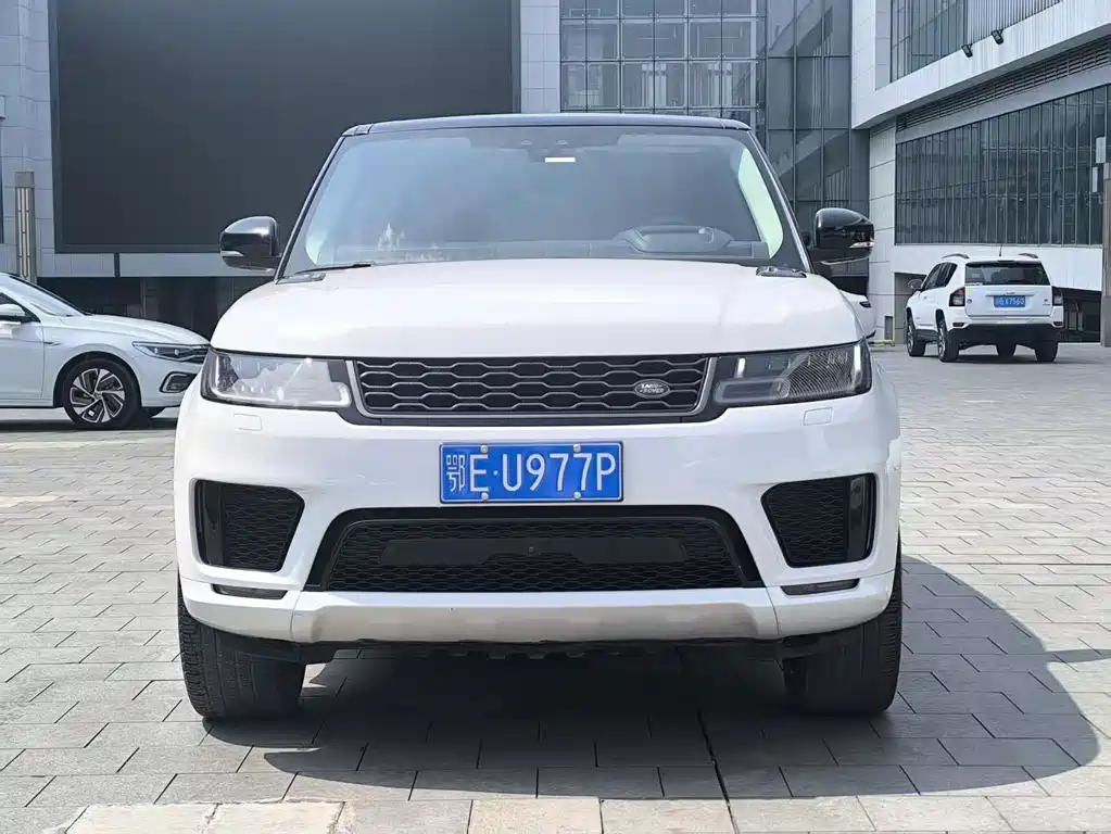 Range Rover Sport 2020 3.0 L6 SE купить на сайте DeffCars