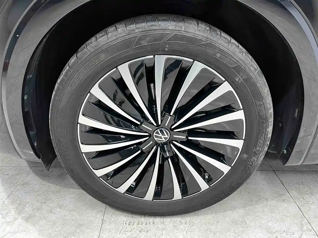 Weiran 2024 380TSI Premium Edition купить на сайте DeffCars