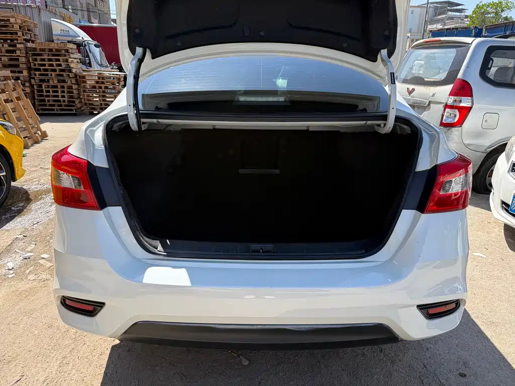 Sylphy 2022 Classic 1.6XL CVT Deluxe Edition купить на сайте DeffCars