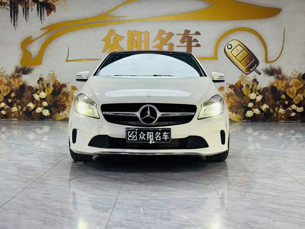 Mercedes-Benz A-Class Import 2016 A 180 купить на сайте DeffCars