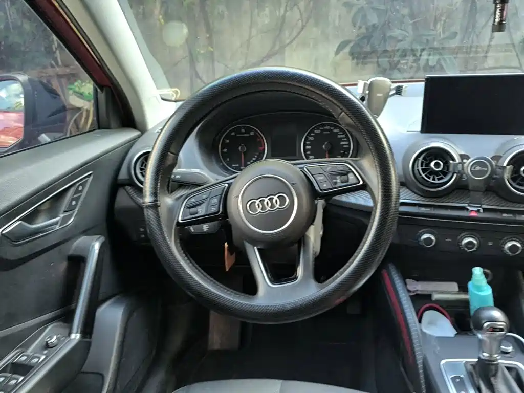 Audi Q2L 2018 35 TFSI launches exclusive version, National V купить на сайте DeffCars
