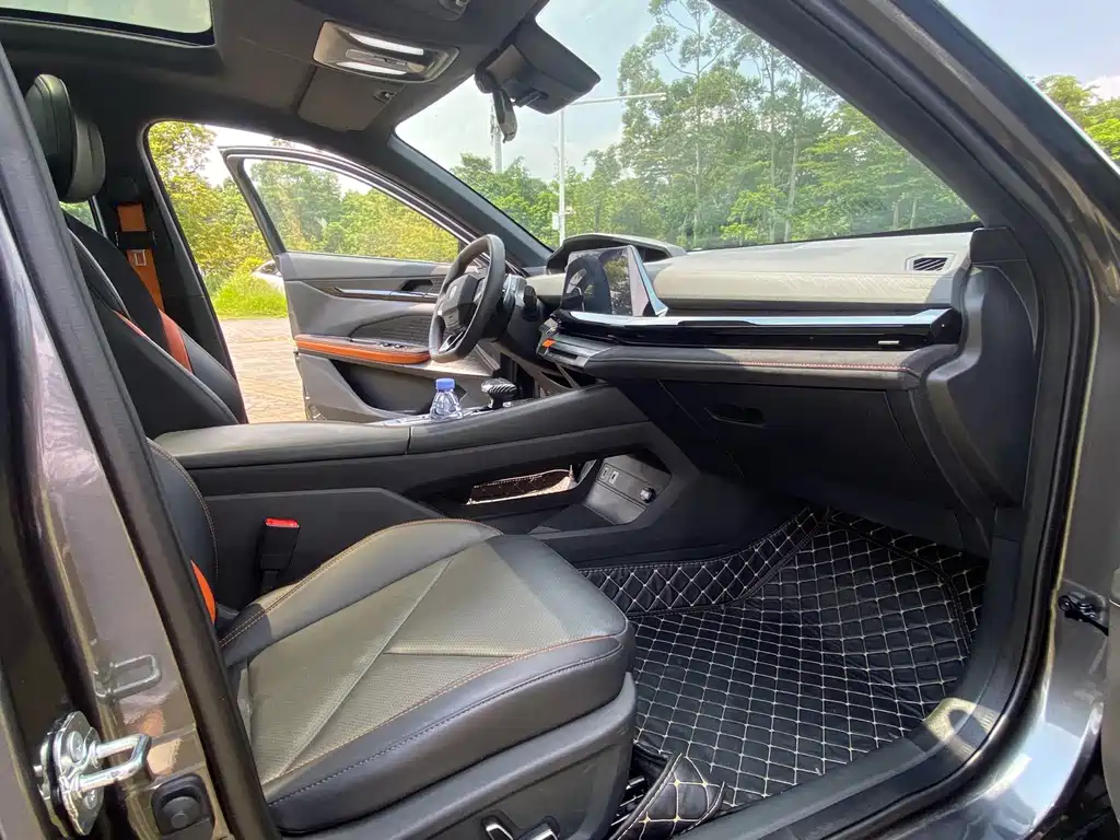 Changan UNI-V 2022 1.5T sports version купить на сайте DeffCars