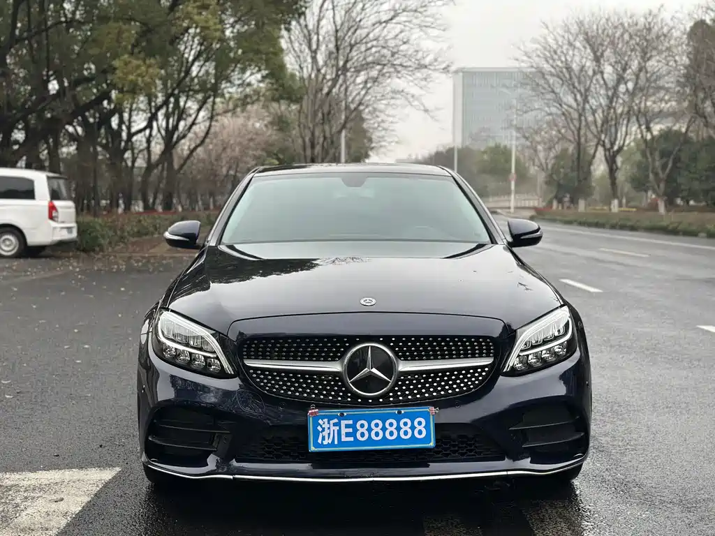 Mercedes-Benz C-Class 2019 C 260 L Sports Edition купить на сайте DeffCars