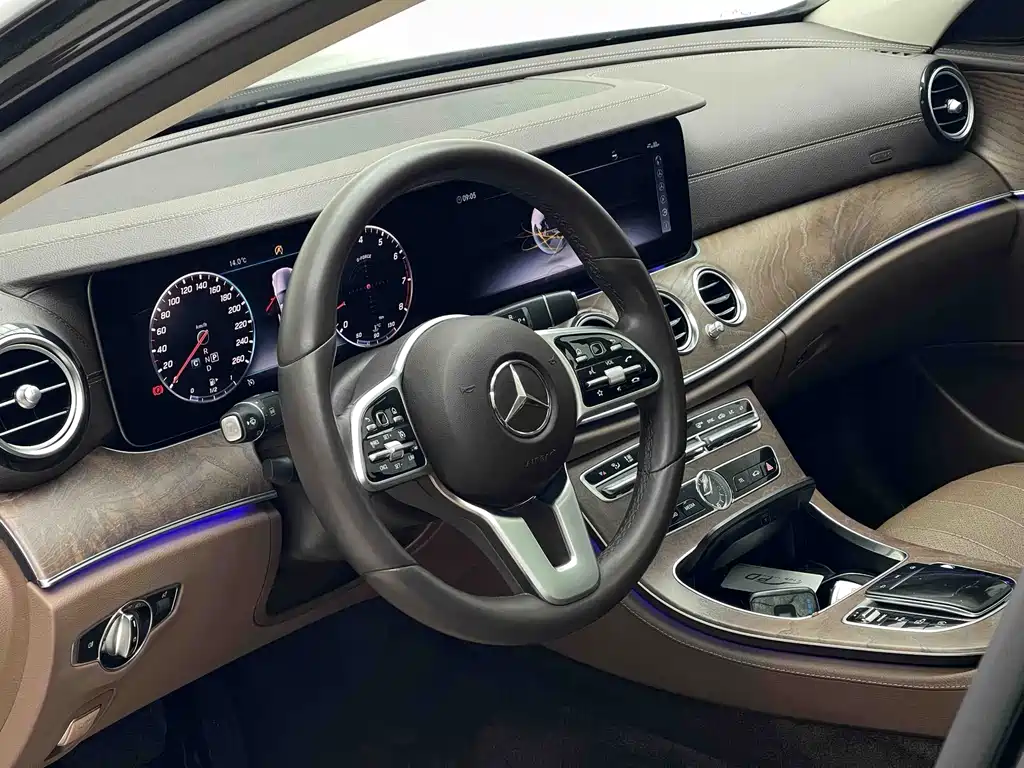 Mercedes-Benz E-Class 2019 facelift E 300 L fashionable model купить на сайте DeffCars